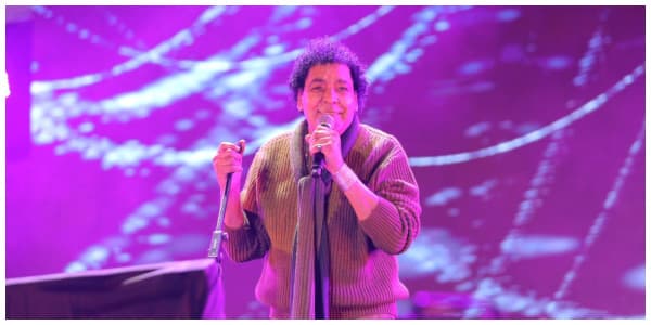 الفنان محمد منير يحيي احتفالات رأس السنة الميلادية 2022 في التجمع الخامس