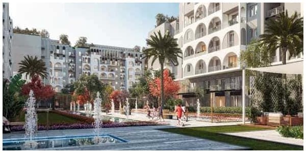 نوافير مياة أمام المباني السكنية في كمبوند بوتانيكا