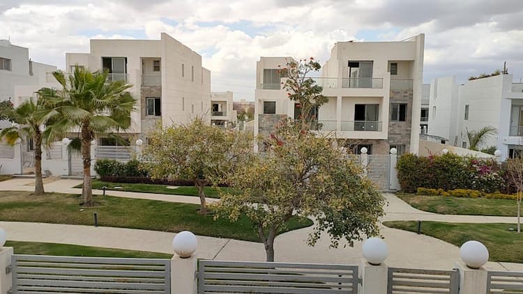 وحدات سكنية داخل كمبوند لافند