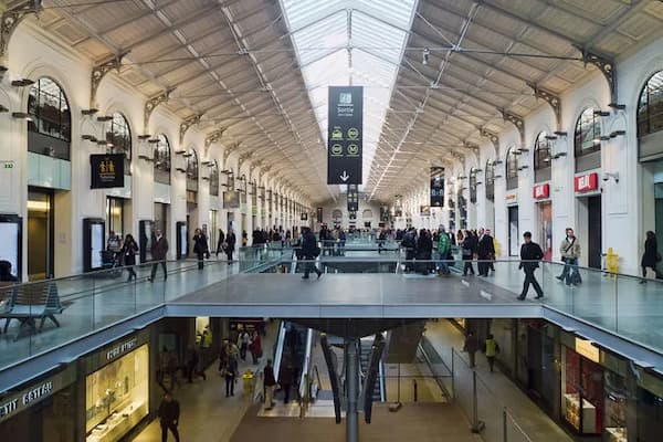 الشكل الداخلي لمول باريس العاصمة الادارية