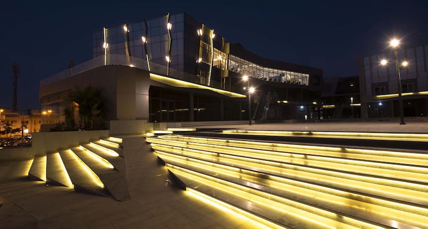 ذا يارد مول The Yard Mall التجمع الخامس احجز وحدتك الأن