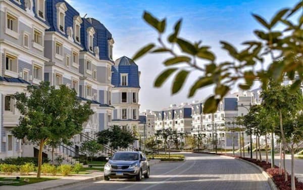 شوارع داخلية في كمبوند ماونتن فيو اكزاكتيف