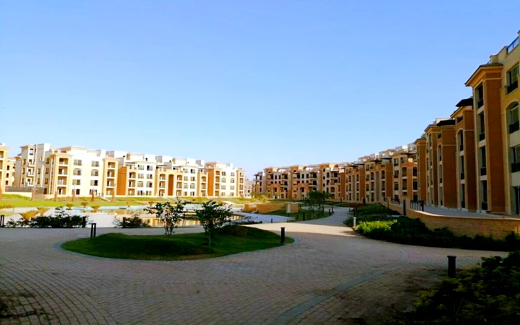 صورة لأبنية كمبوند ستون هيلز التجمع الخامس.